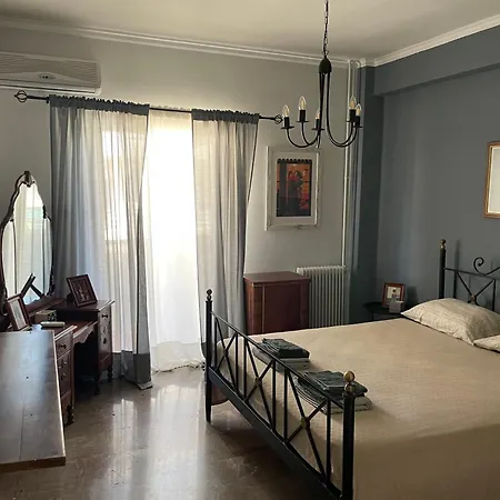Luxury-elegant In The Heart Of Patras​ Daire
