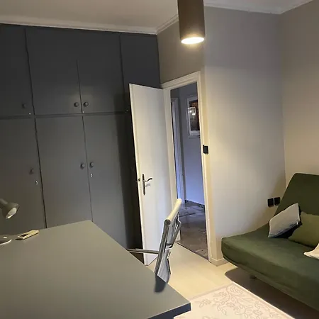 Luxury-elegant In The Heart Of Patras​ Apartament