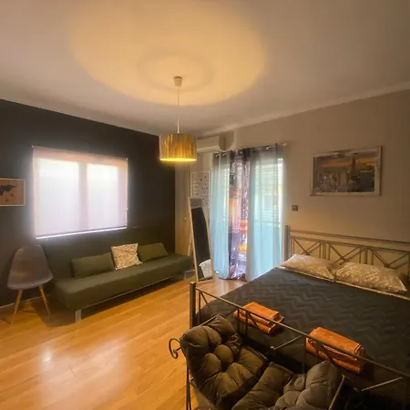 Apartamento Luxury-elegant In The Heart Of Patras​ *