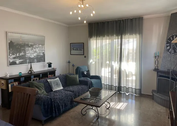 Luxury-elegant In The Heart Of Patras​ * Patras