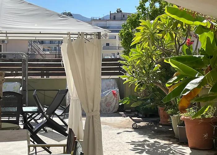 Luxury-elegant In The Heart Of Patras​ Apartamento *